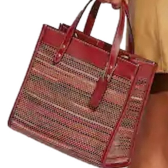 Coach Field Tote 22 in Woven Leather NWT - Picture 9 of 9